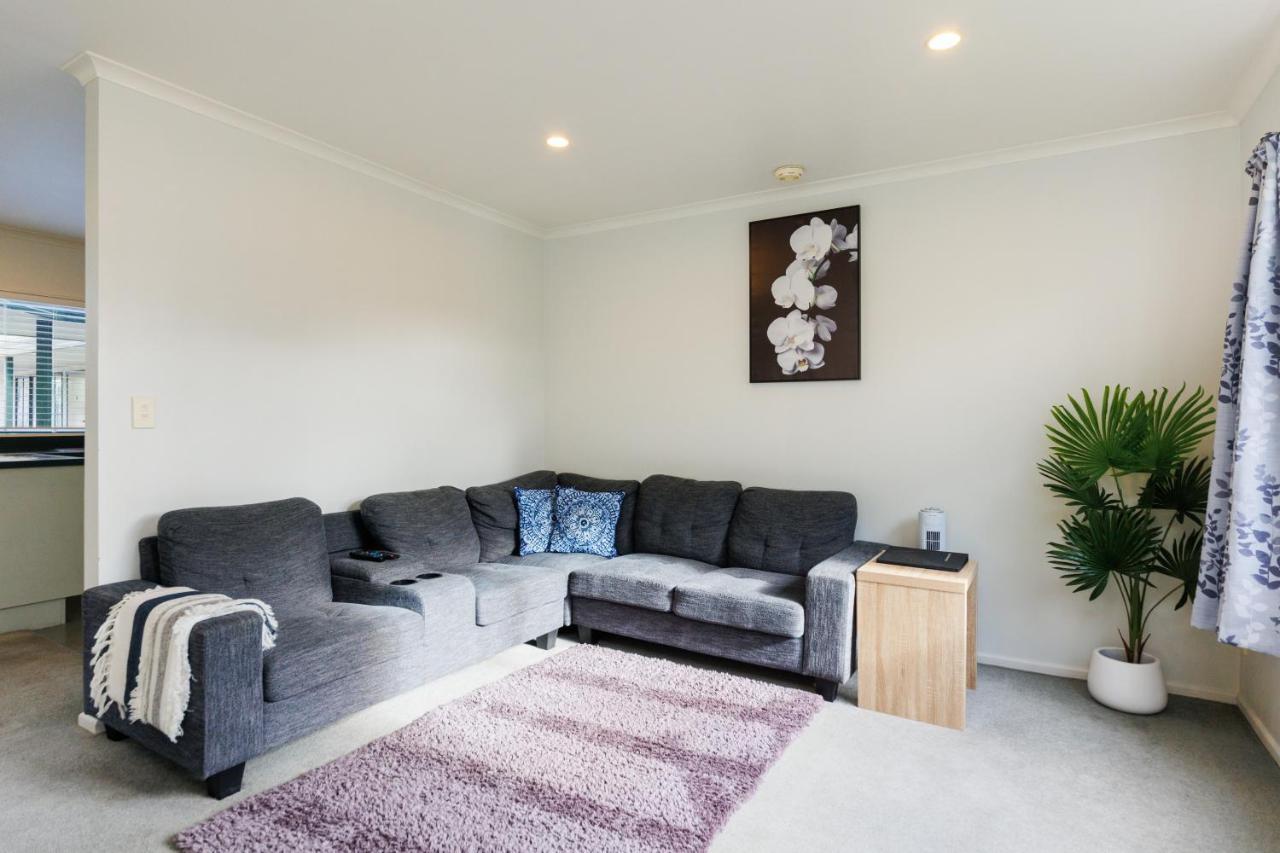 Camelot Motor Lodge And Conference Centre Palmerston North Extérieur photo