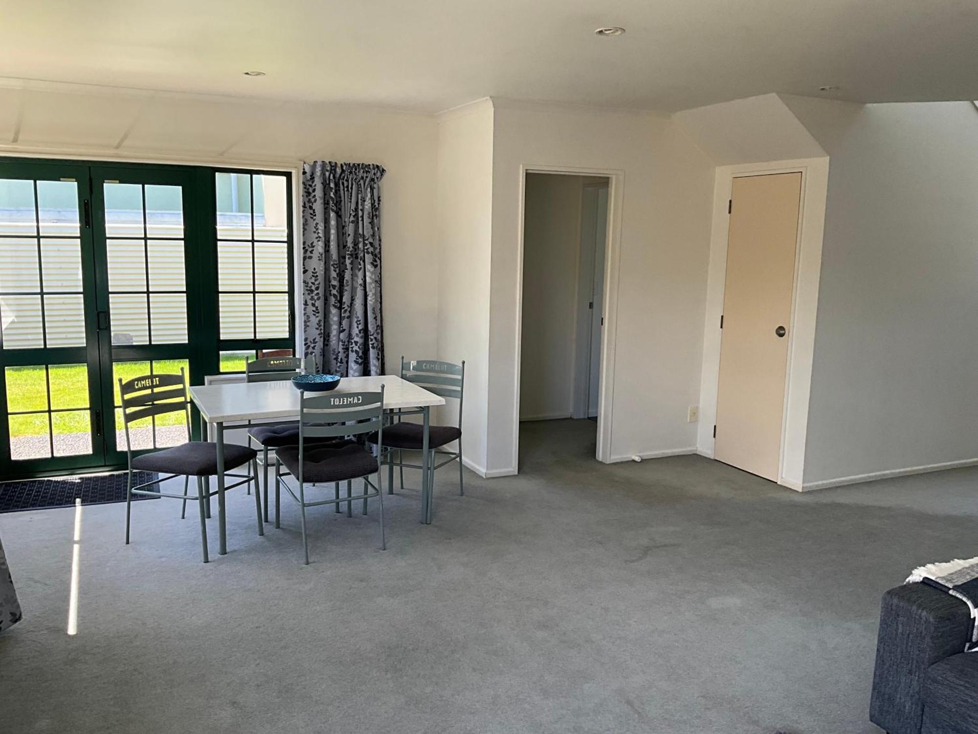 Camelot Motor Lodge And Conference Centre Palmerston North Extérieur photo