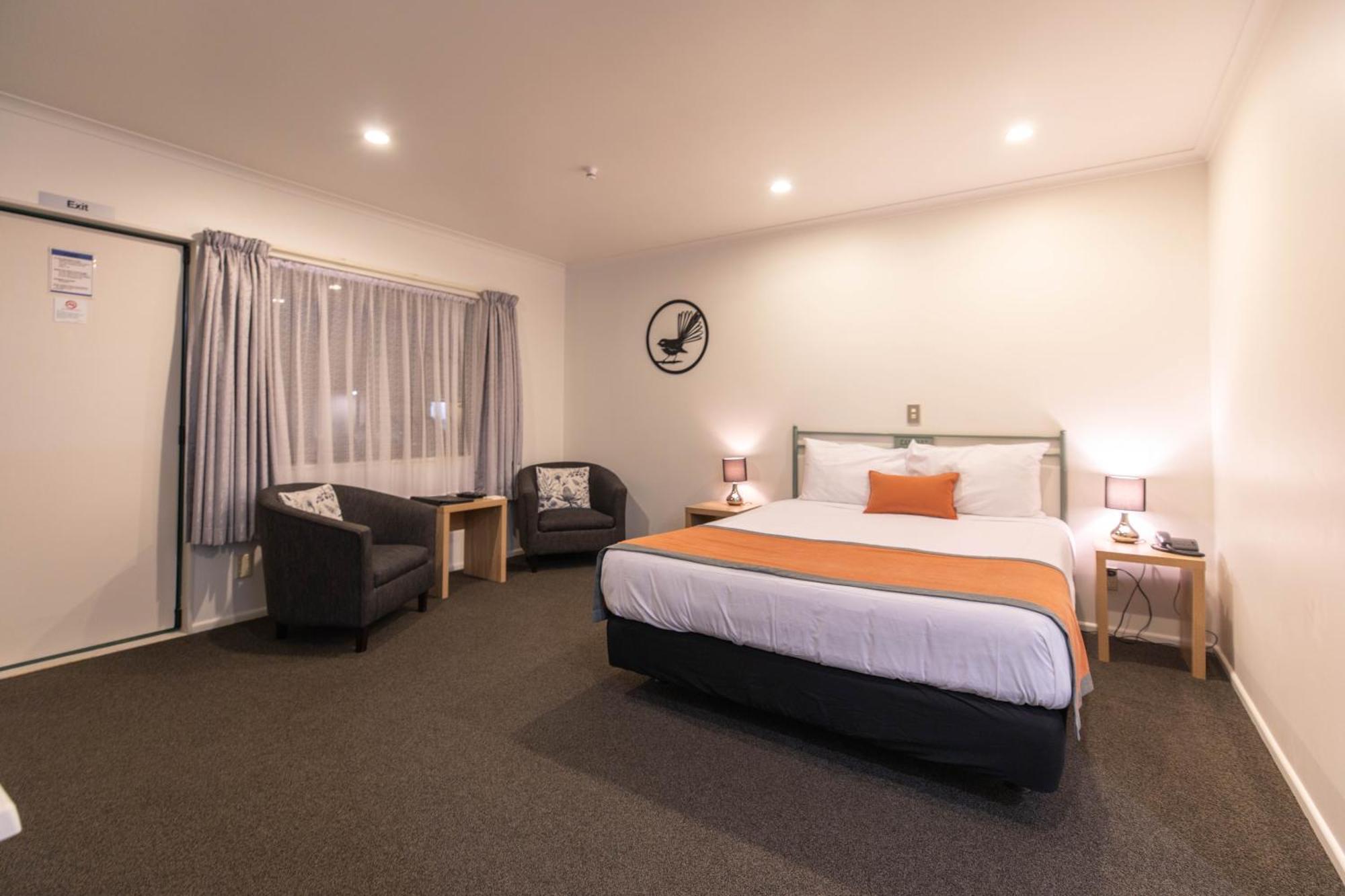 Camelot Motor Lodge And Conference Centre Palmerston North Extérieur photo