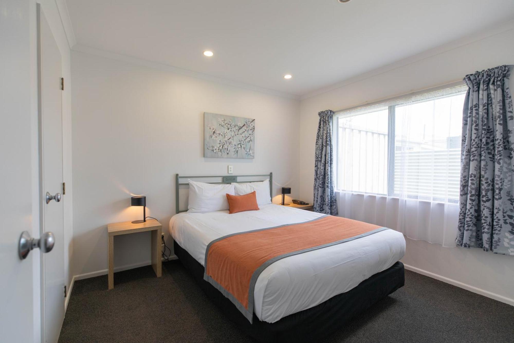 Camelot Motor Lodge And Conference Centre Palmerston North Extérieur photo